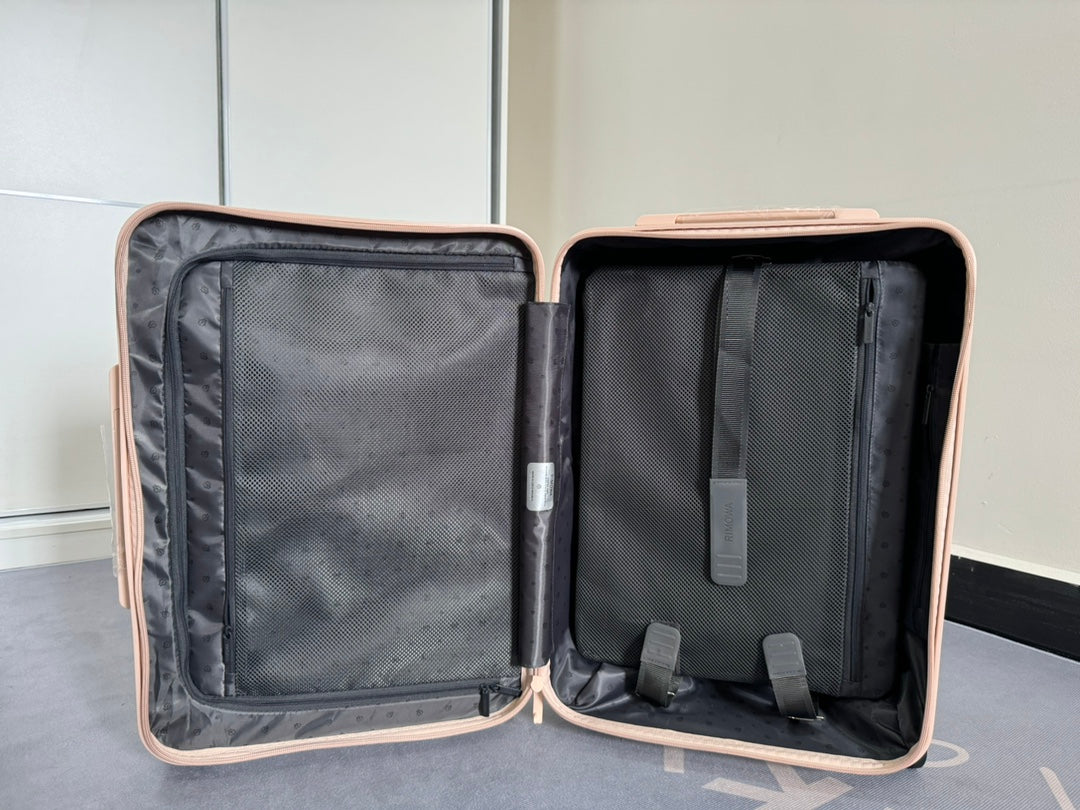 RMW ESSENTIAL SERIES PETAL POWDER POLYCARBONATE MADE