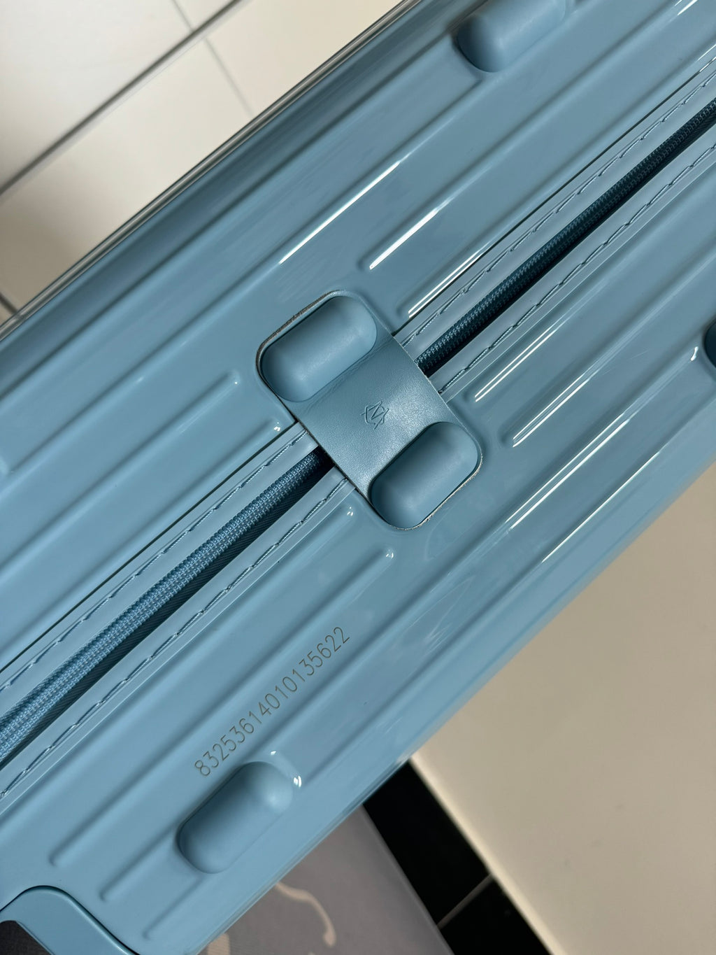 RMW ESSENTIAL SERIES GLACIER BLUE POLYCARBONATE MADE