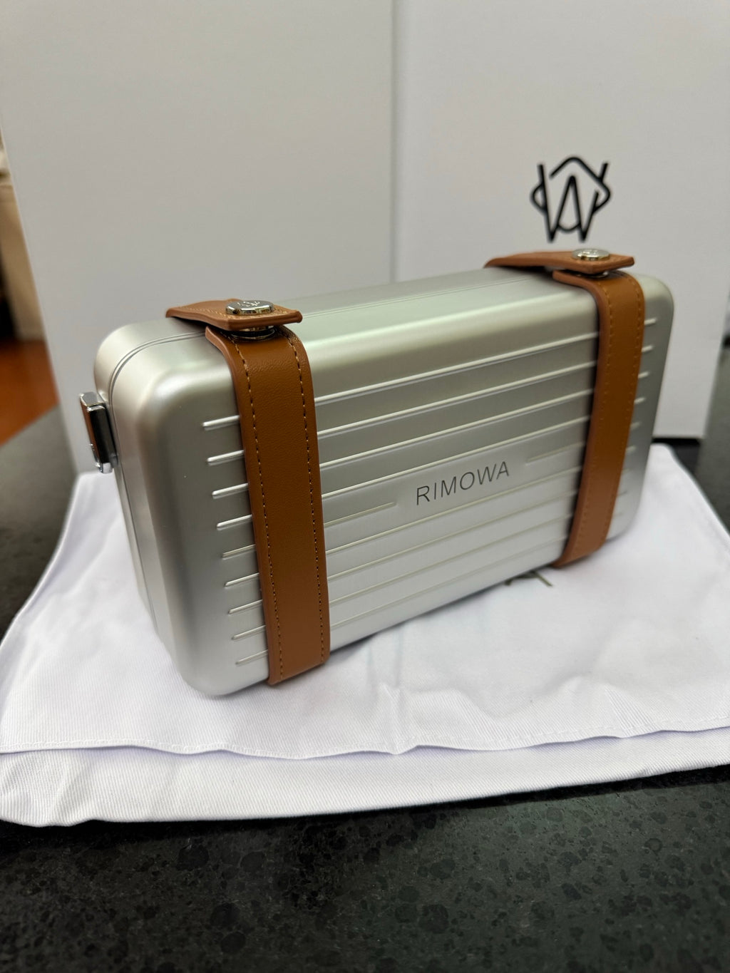 RMW CLASSIC ALUMINIUM CROSS BODY BAG