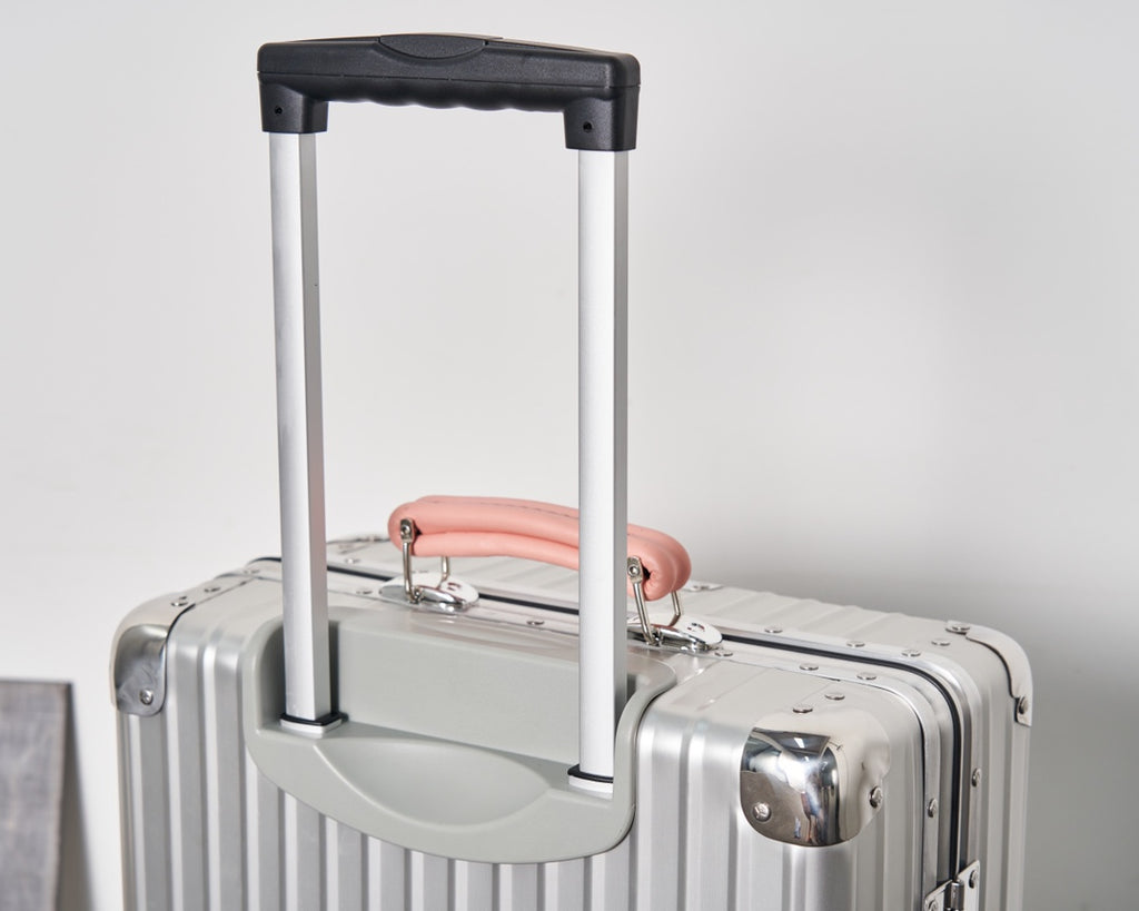 CLASSIC LUGGAGE LEATHER HANDLES | Aluminium Made