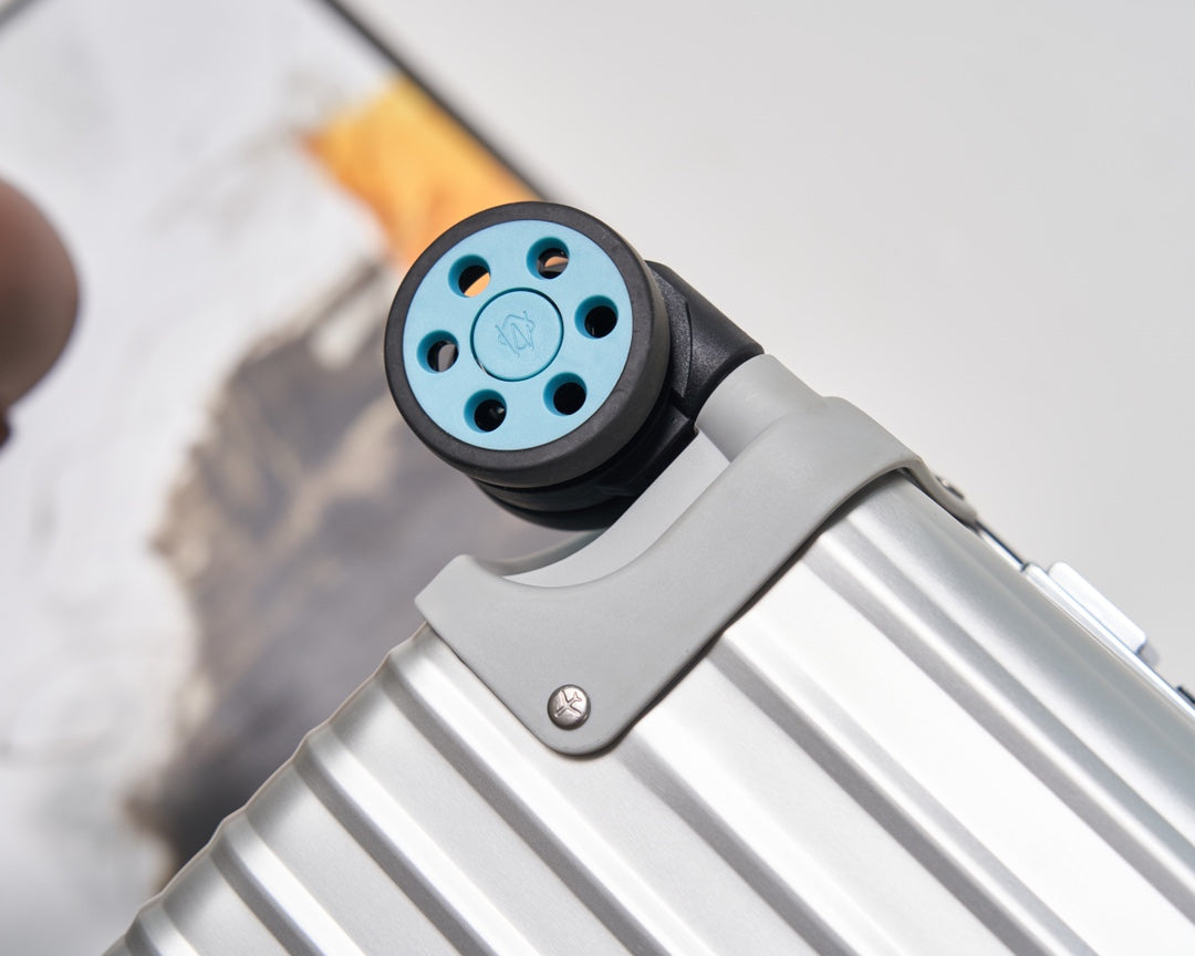 CLASSIC LUGGAGE LEATHER HANDLES | Aluminium Made
