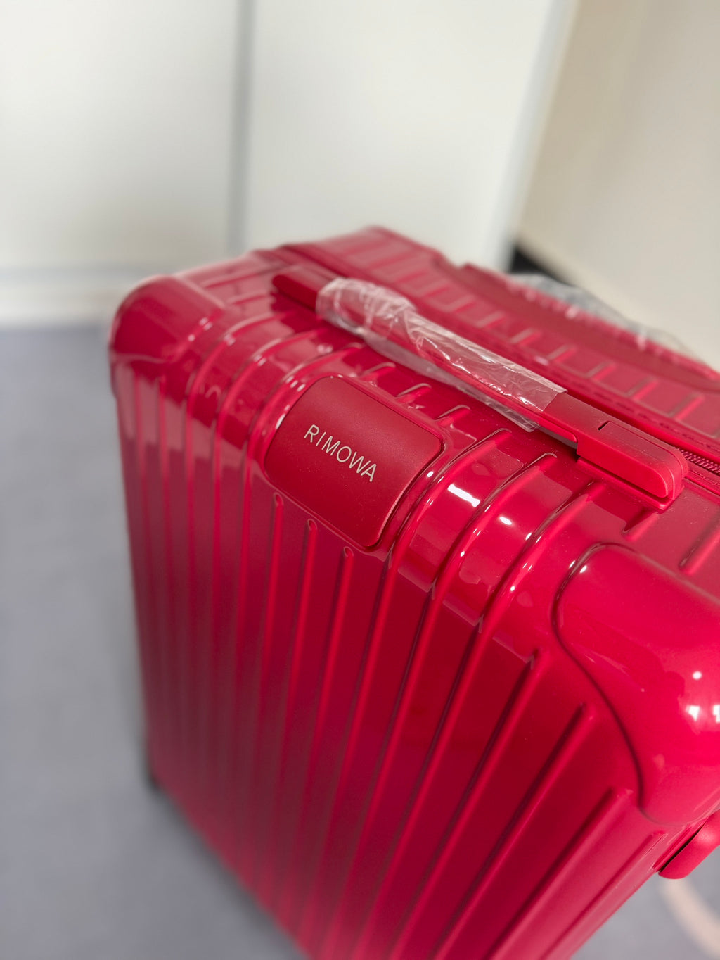 RMW ESSENTIAL SERIES RASPBERRY RED POLYCARBONATE MADE