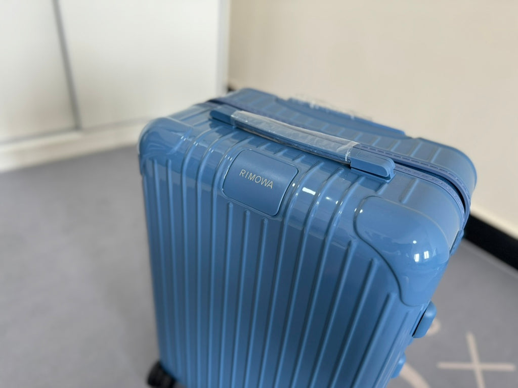 RMW ESSENTIAL SERIES LAKE BLUE POLYCARBONATE MADE