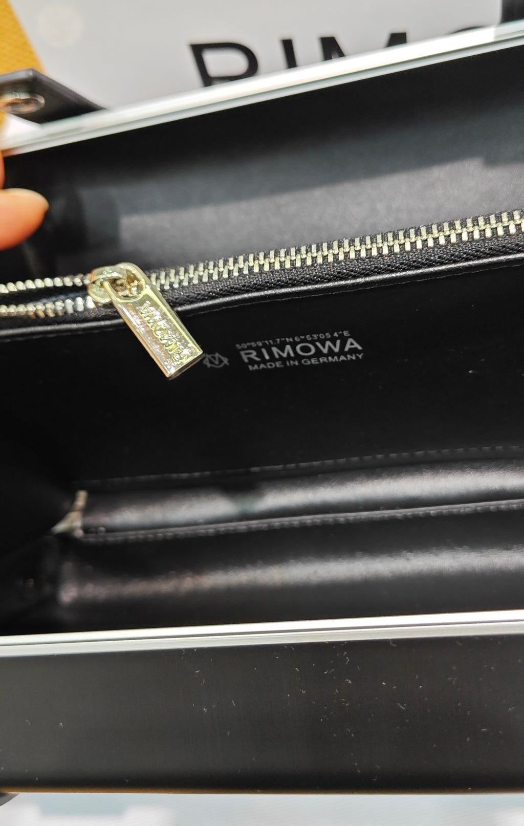 RMW CLASSIC ALUMINIUM CROSS BODY BAG