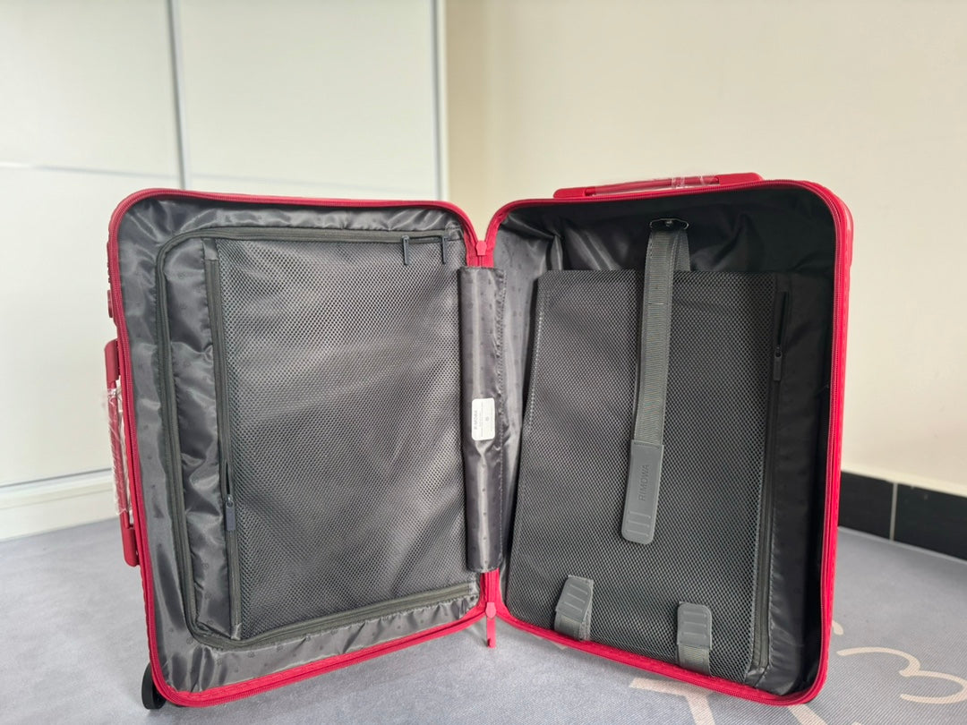 RMW ESSENTIAL SERIES RASPBERRY RED POLYCARBONATE MADE