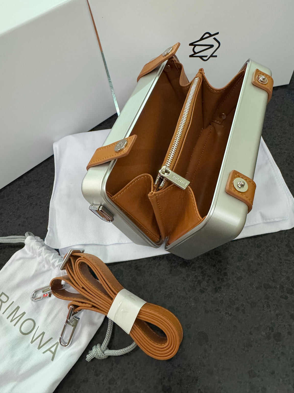 RMW CLASSIC ALUMINIUM CROSS BODY BAG