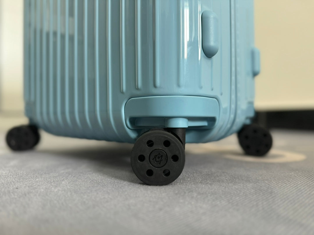RMW ESSENTIAL SERIES GLACIER BLUE POLYCARBONATE MADE