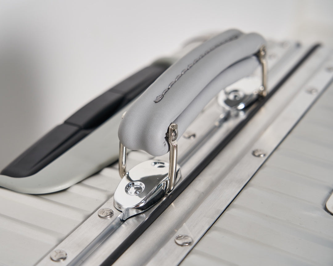 CLASSIC LUGGAGE LEATHER HANDLES | Aluminium Made