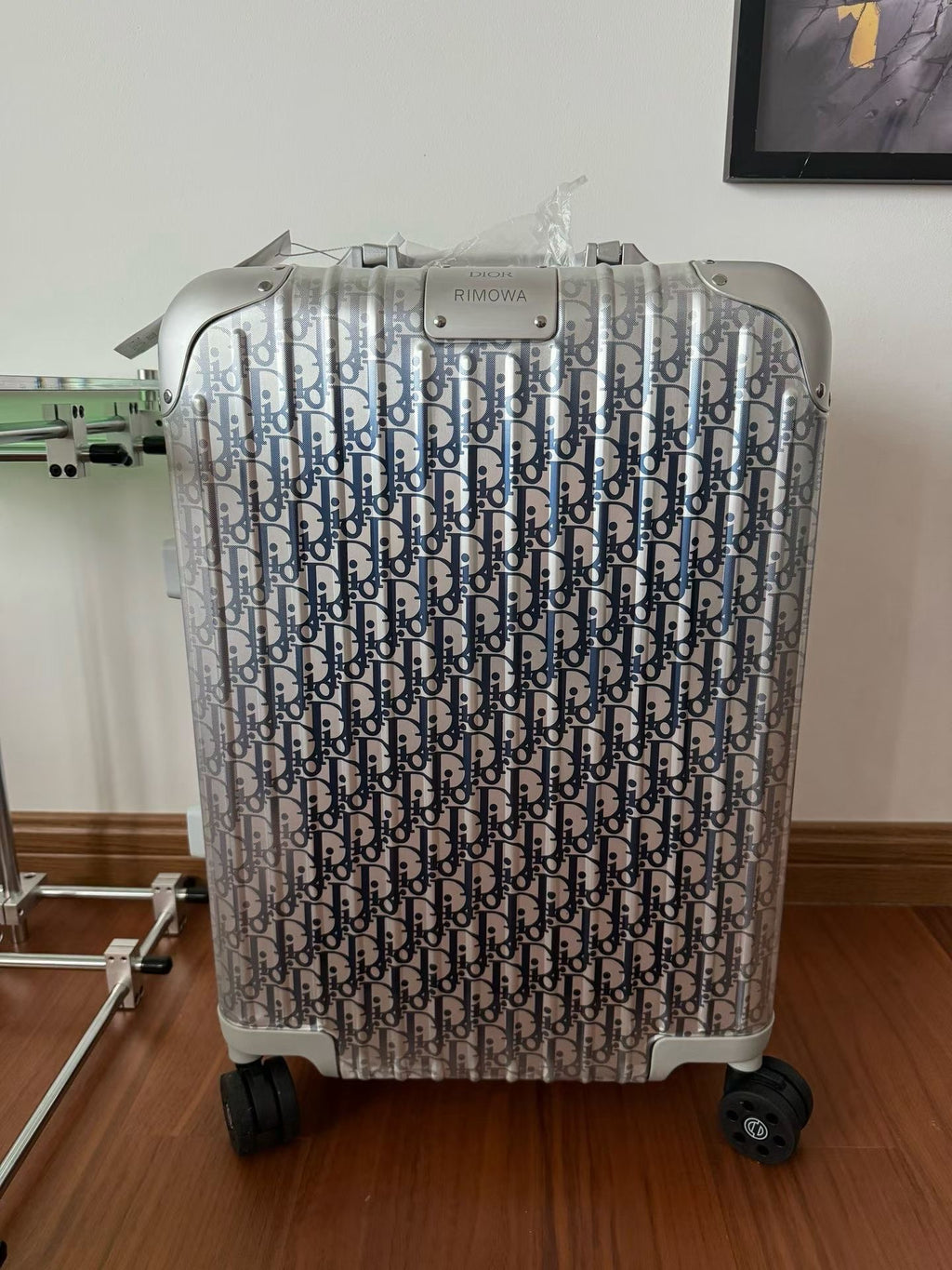 RMW X DIOR COLLABORATION SIZE 20 LUGGAGE | Aluminium Made