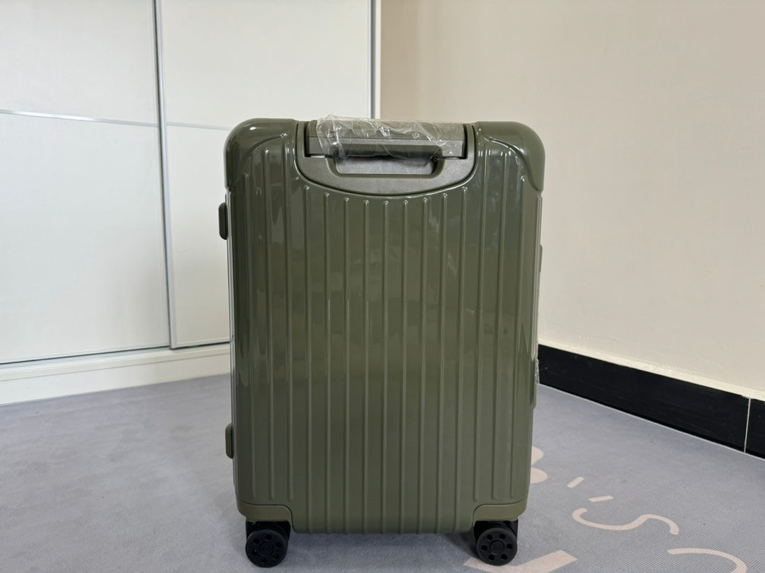 RMW ESSENTIAL SERIES CACTUS GREEN POLYCARBONATE MADE